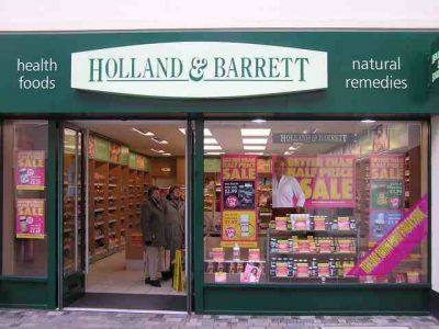 HOLLAND_and_BARRETT_Omagh_-_geograph.org_.uk_-_138196.jpg