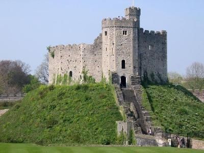 Wales-Castle.jpg
